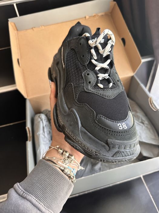 Balenciaga Triple S