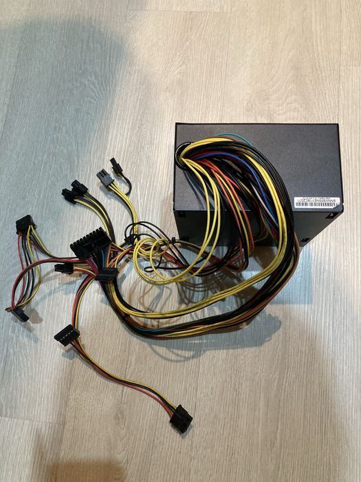 Блок питания AeroCool VX Plus 550