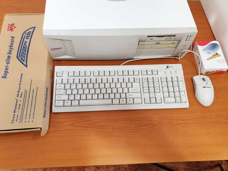 Vintage Gaming COMPAQ Deskpro EP 6350 320MB Computer, Windows 98SE