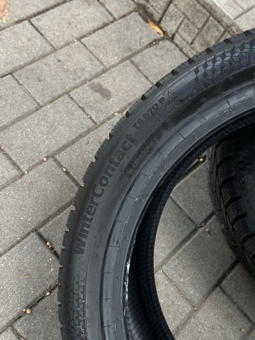 Зимни гуми CONTINENTAL WinterContact TS 870 P (255/40R19 100V XL FR) / DOT2025 - Като нови
