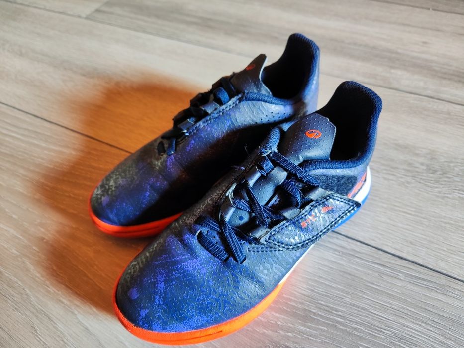 Детски стоножки за футбол