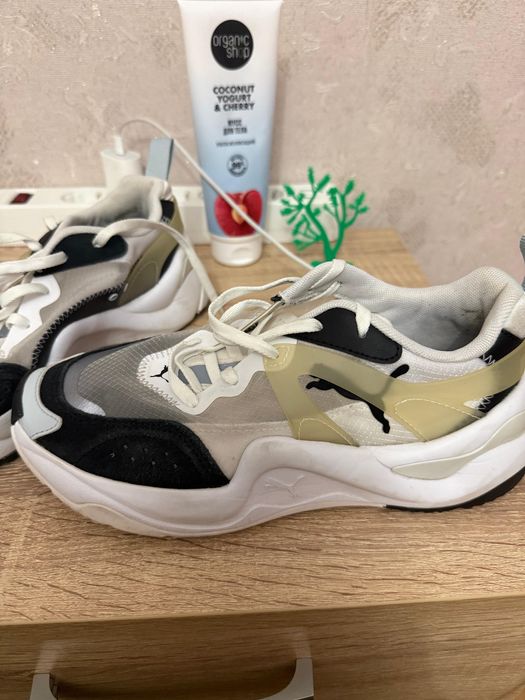 Продам кроссовки Пума.