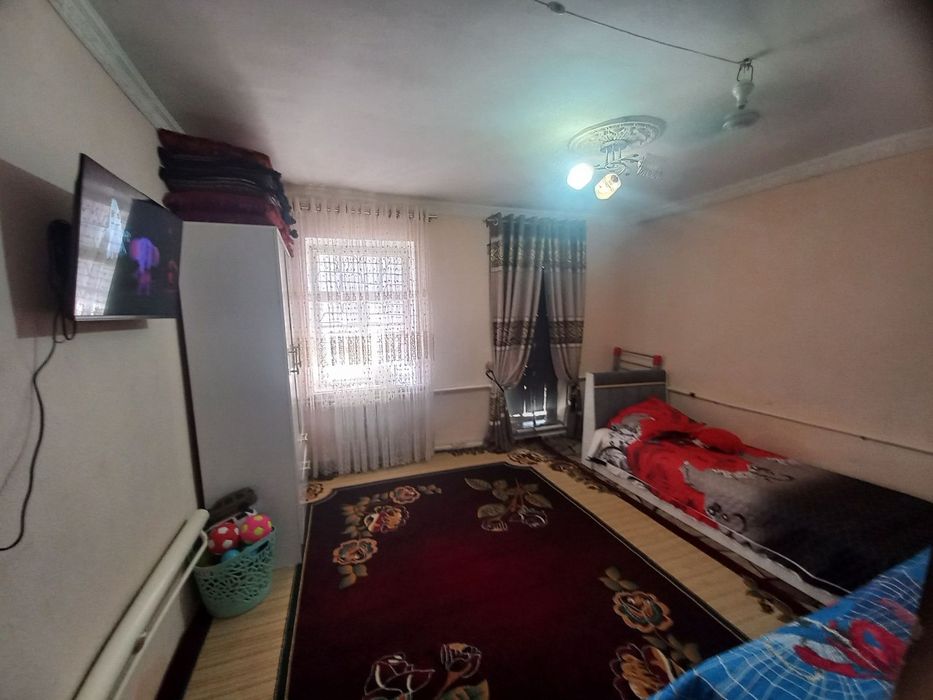 Turar joy hovli sotladi