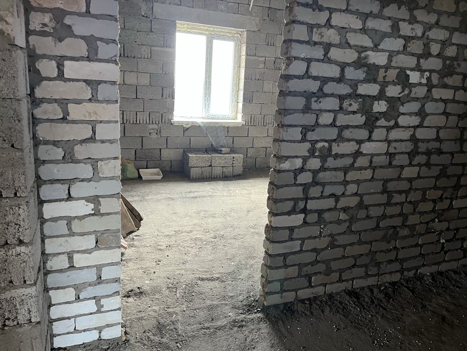 продам большой дом