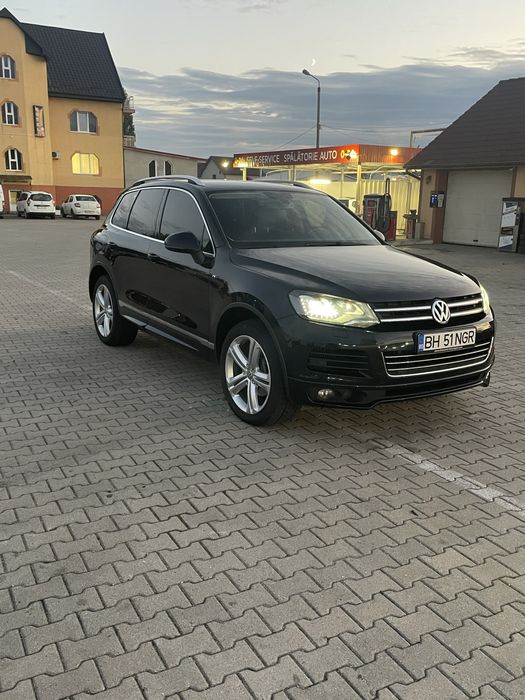 Volkswagen Touareg R line