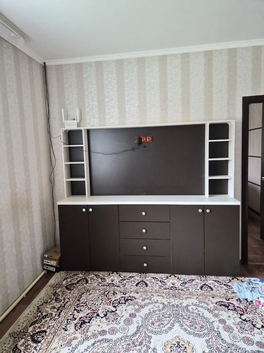 Продам срочно ТВ зону