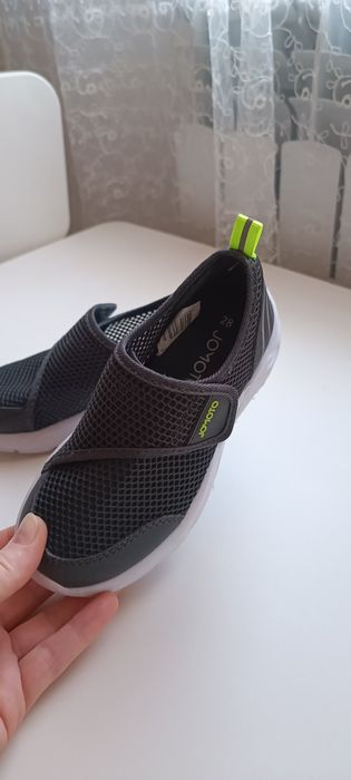 Отдам обувь не дорого