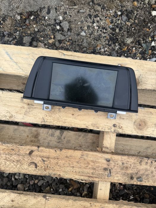 Navigatie bmw seria 1 f20 stare perfecta