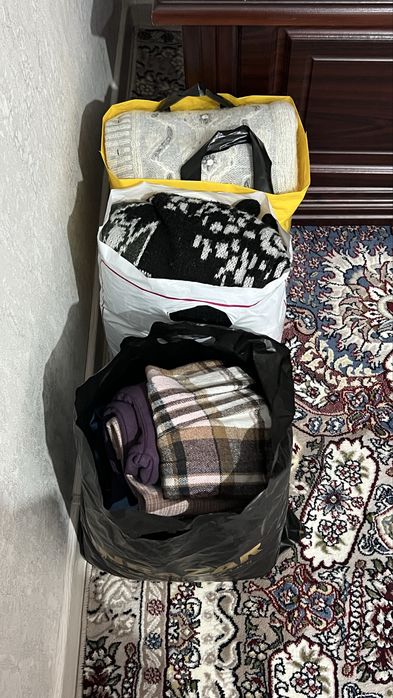 кийимла берворилади