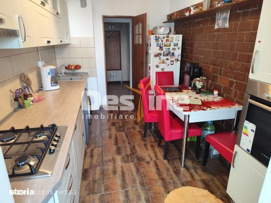 Apartament 4 camere Nord Mega Image