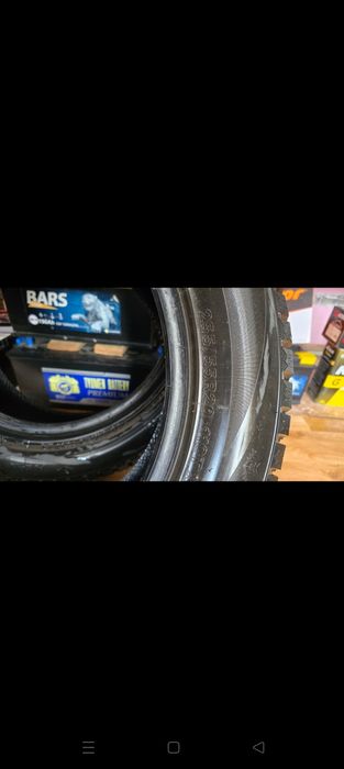 Шины Roadmarch Winter Xpro STUDS 69 в размере 255/55 R20