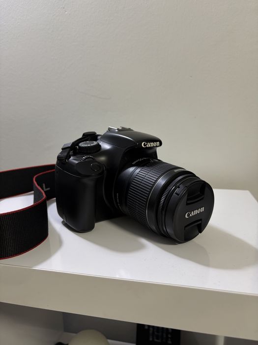 Aparat foto Canon Kit Eos1100D + Obiectiv 18-55