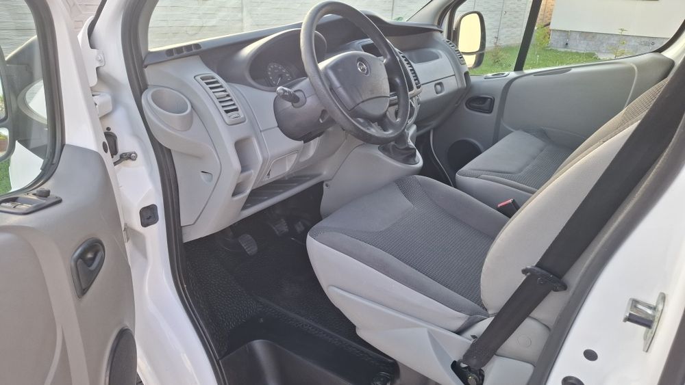 Opel Vivaro/Renault Trafic T5 2013-2014 A/C 2.0 €5