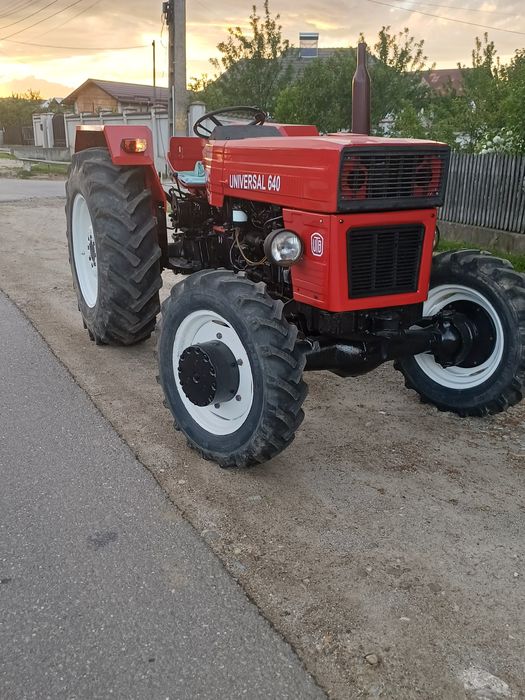 Tractor Universal 683,640 Dtc
