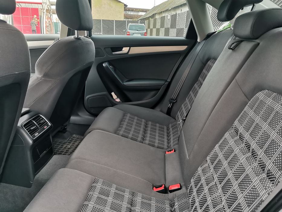 Audi A4 1.8 tfsi 170 cp 2012