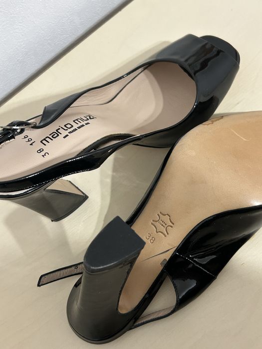 Каблуки черные, босоножки