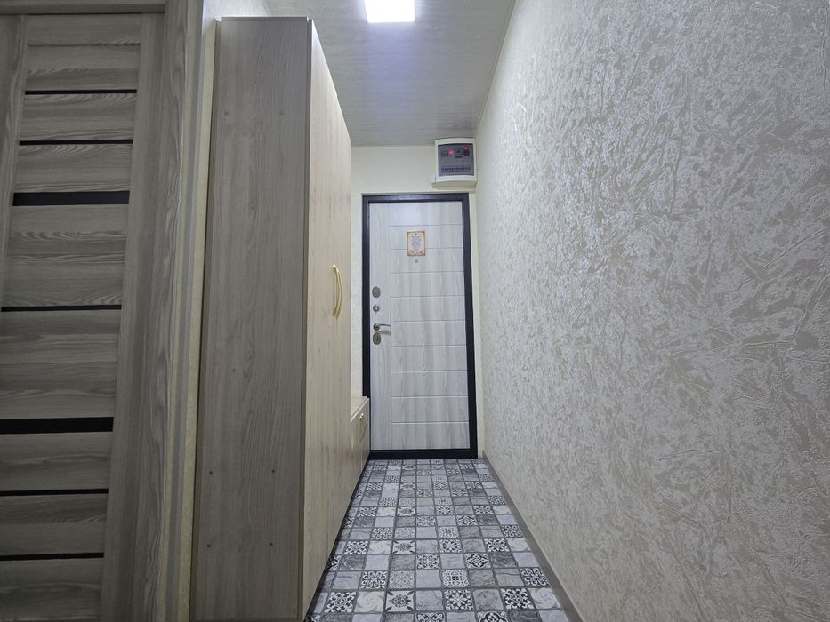 Прдам Евро Квартиру с мебелью без маклера.