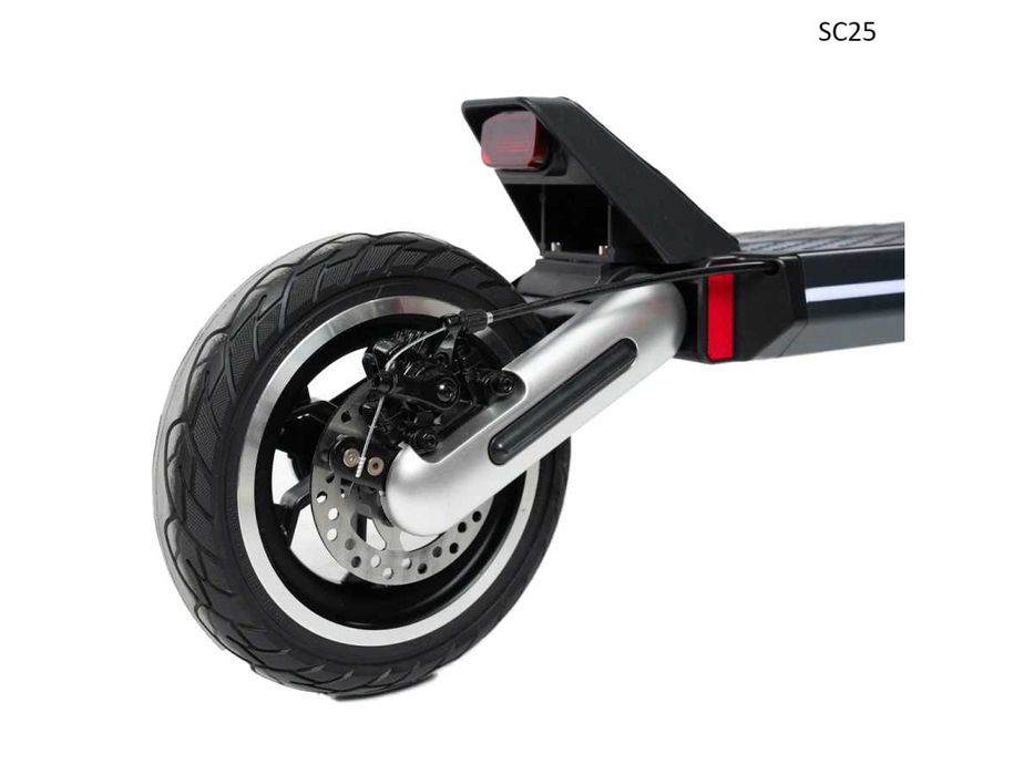 Scuter trotineta electric 48V 12Ah, 800W, limit 25 km/h,LED și display