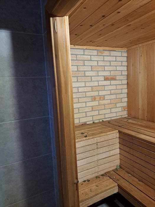 Продам коттедж в центре города