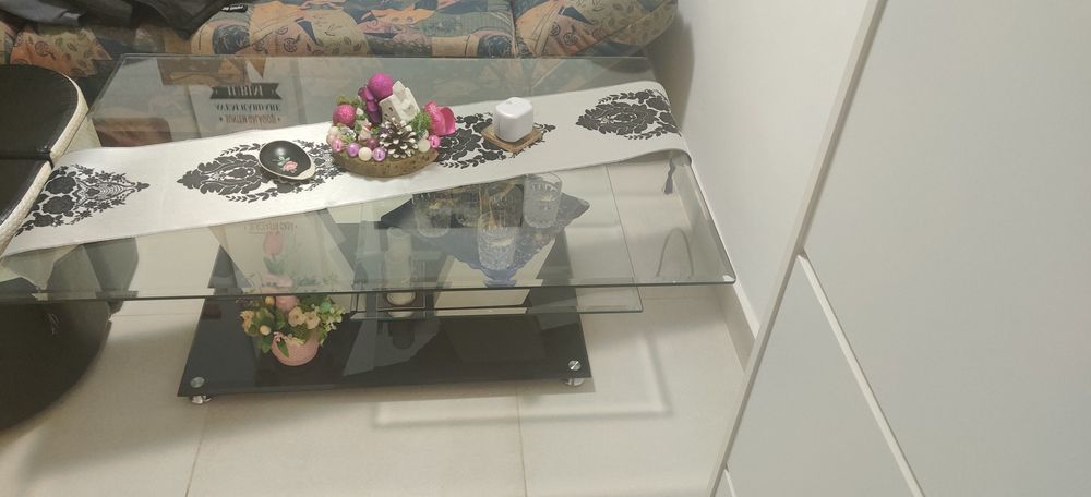 Măsuță de cafea din sticla