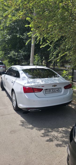 Продаю малибу 2.0 turbo LT