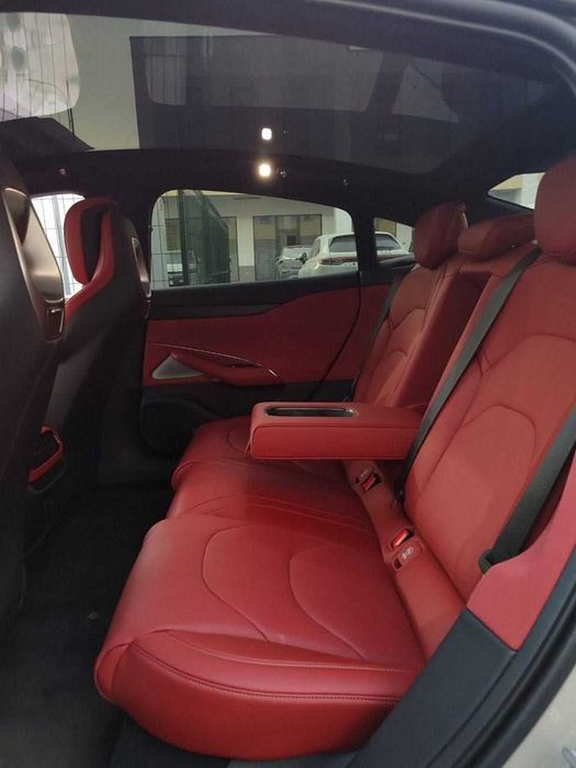 xiaomi su7 max vikupka