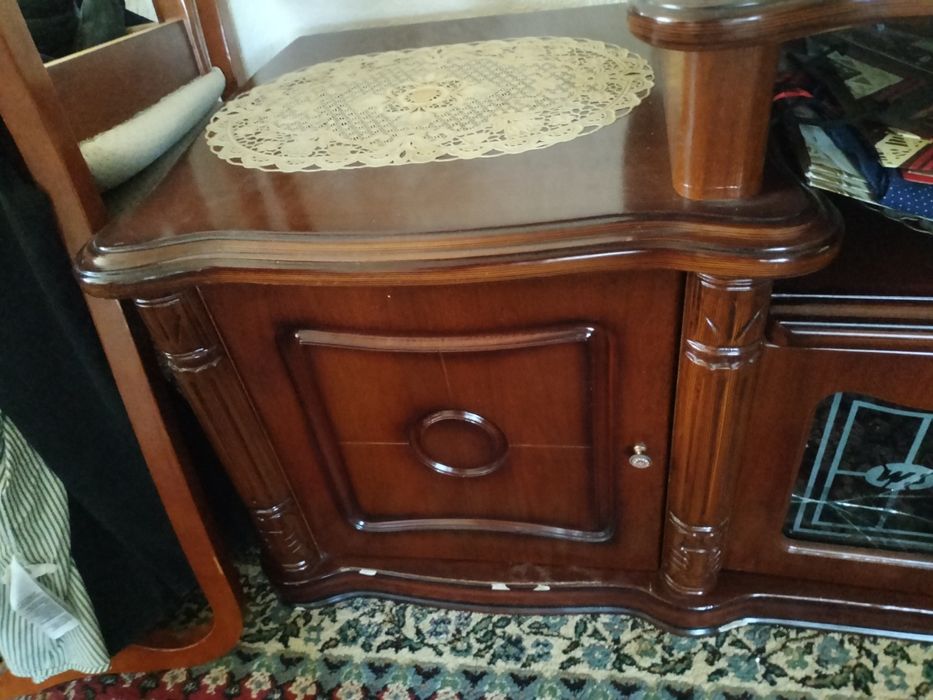 Mebel sotiladi shkaf