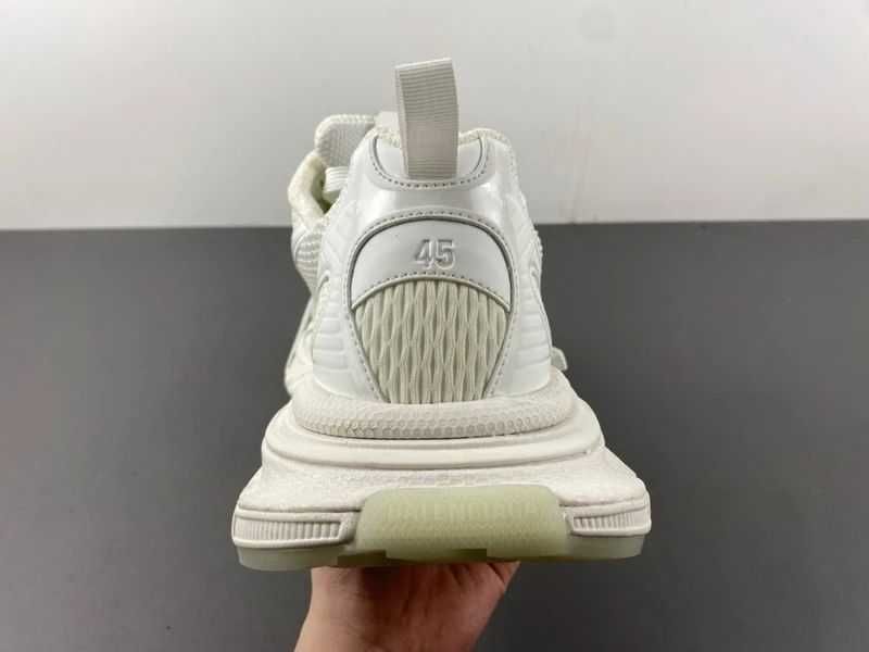 Balenciaga 3XL - Grey/Light Grey