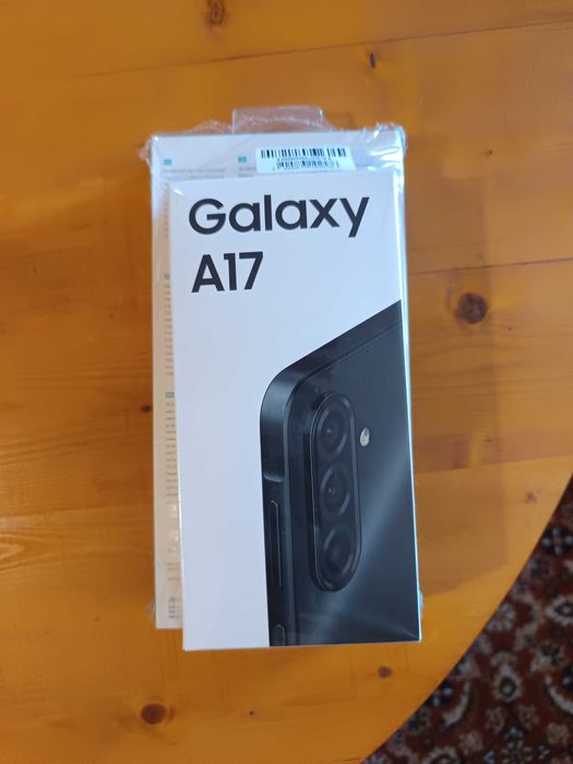 Samsung A17 128GB ЧИСТО НОВ! Samsung Galaxy A17 128GB 4RAM 2г. Гаранция,подарък външна батерия