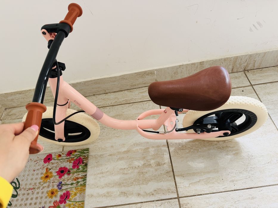 Bicicleta de echilibru btwin
