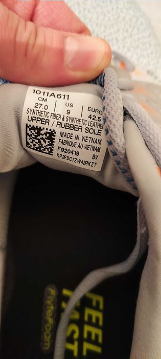 нови маратонки asics 42.5