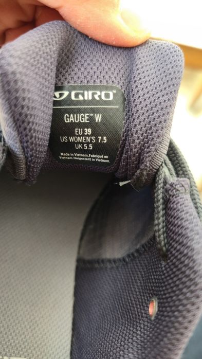 Дамски обувки за MTB колоездене Giro Gauge