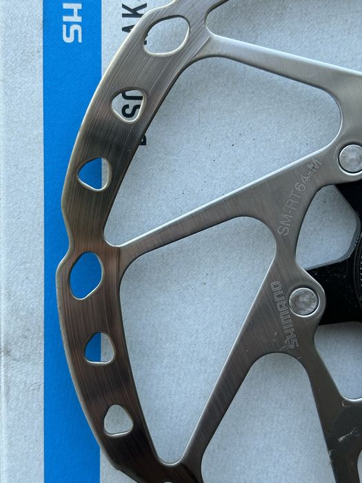 Set discuri frana Shimano SM-RT64 180mm