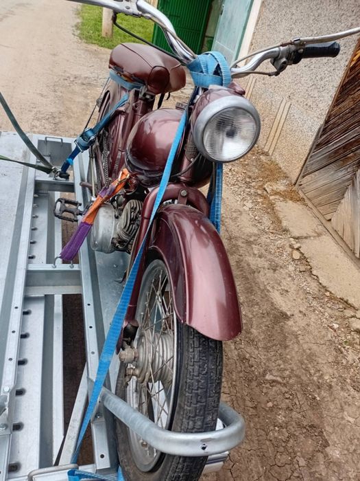 Продавам мотоциклети трактор и косачка