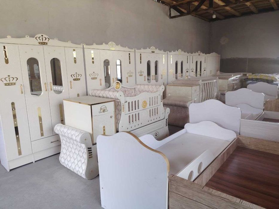 Bolalar yotoqxona mebeli