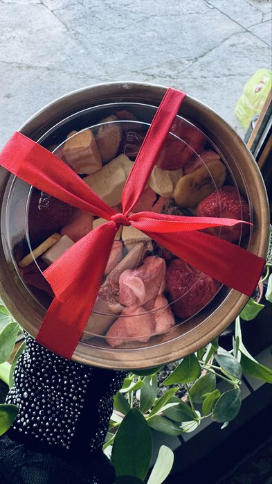 Сублимированный мороженные и фрукты