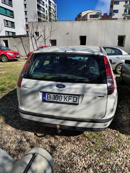 VAND FORD FOCUS (2005) 2.0 TDCI GHIA, 136cp, volan reglabil, scaune fata incalzite, AC