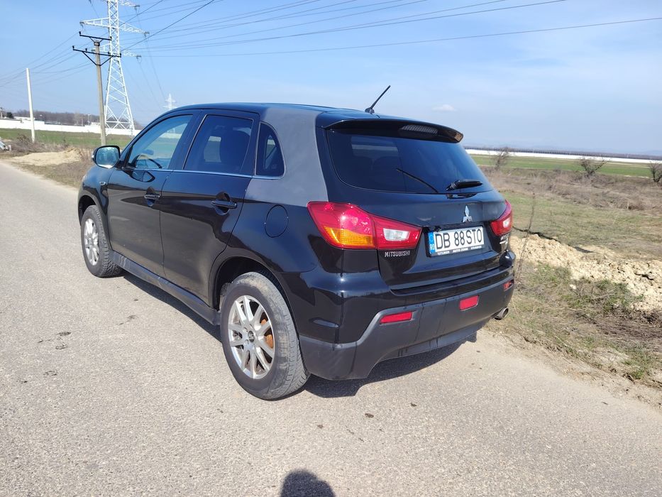 Mitsubishi ASX 2011