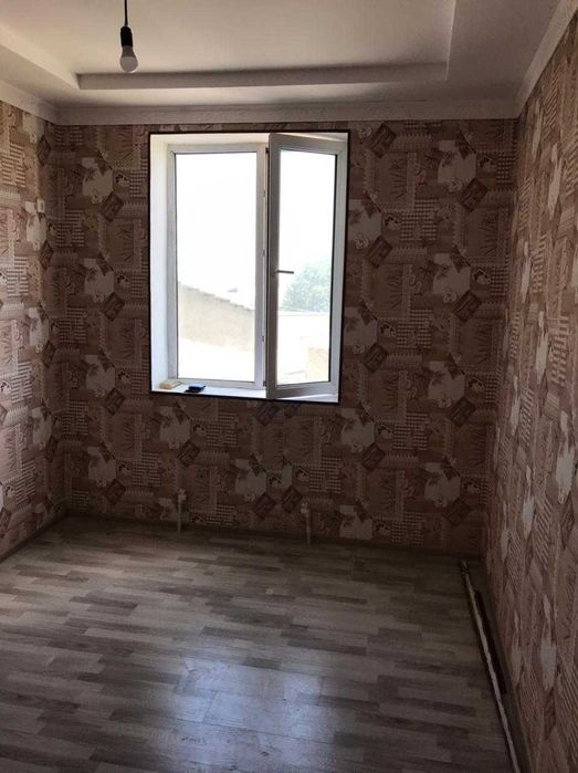 2 хоналик квартира сотилади Бухор шахарда