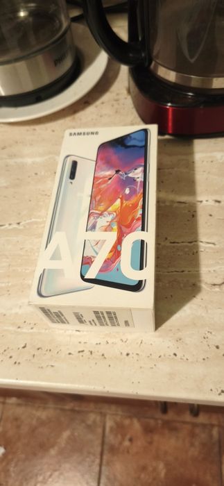 Samsung A70 128 GB + husa