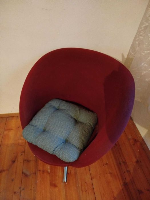 Ретро фотьойли, табуретка.