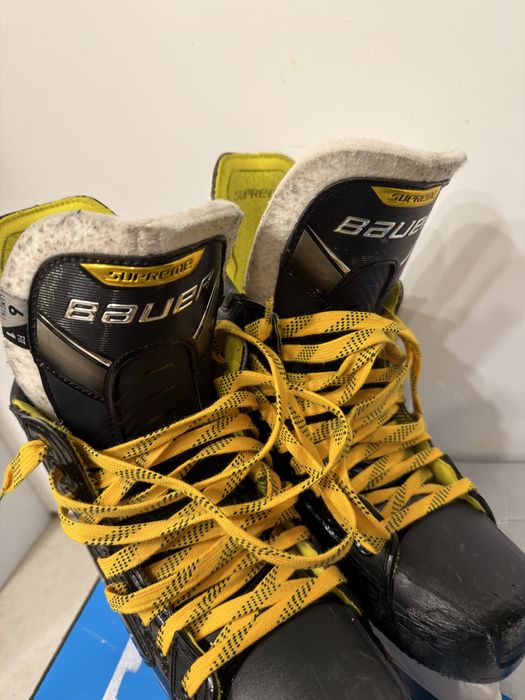 Кънки за лед Bauer Supreme 3S