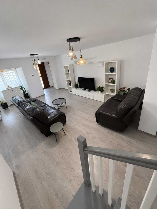 Casă tip duplex Goranu ~ 250 m² | Complex privat | Panouri fotovoltaice | Garaj | Curte & terasă acoperită