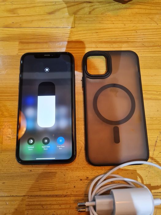 iPhone 11  Хорошш!!!