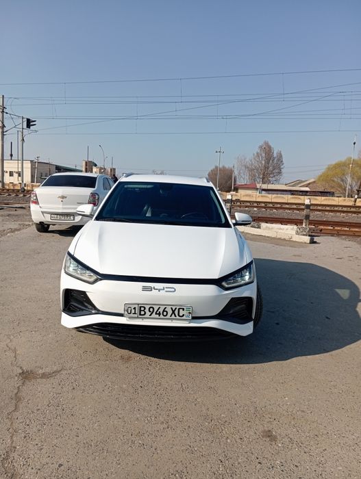 BYD E2 Luxury 2023 йил
