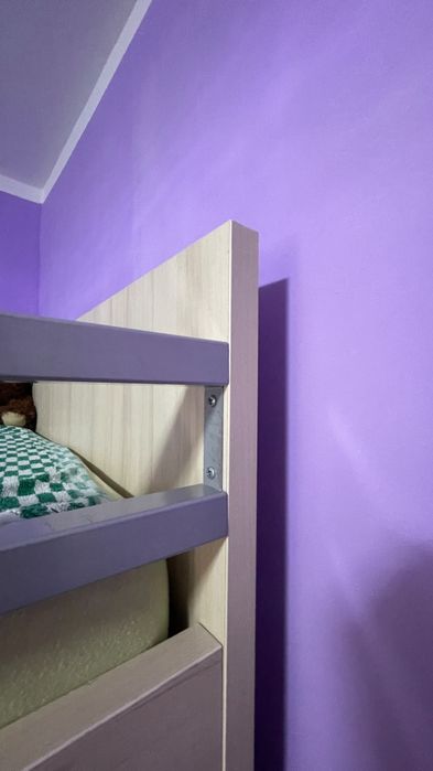 Paturi supraetajate de vanzare.