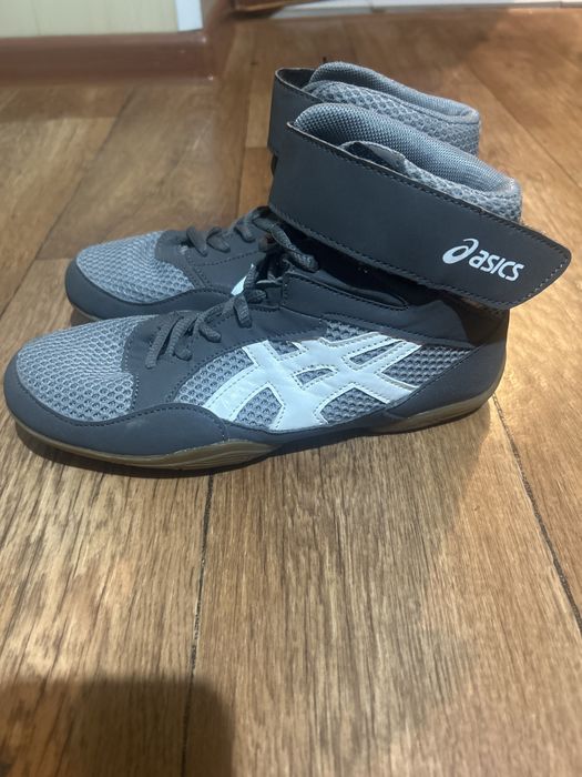 Город Жаркент ASICS бокрёрки для бокса 37 размер