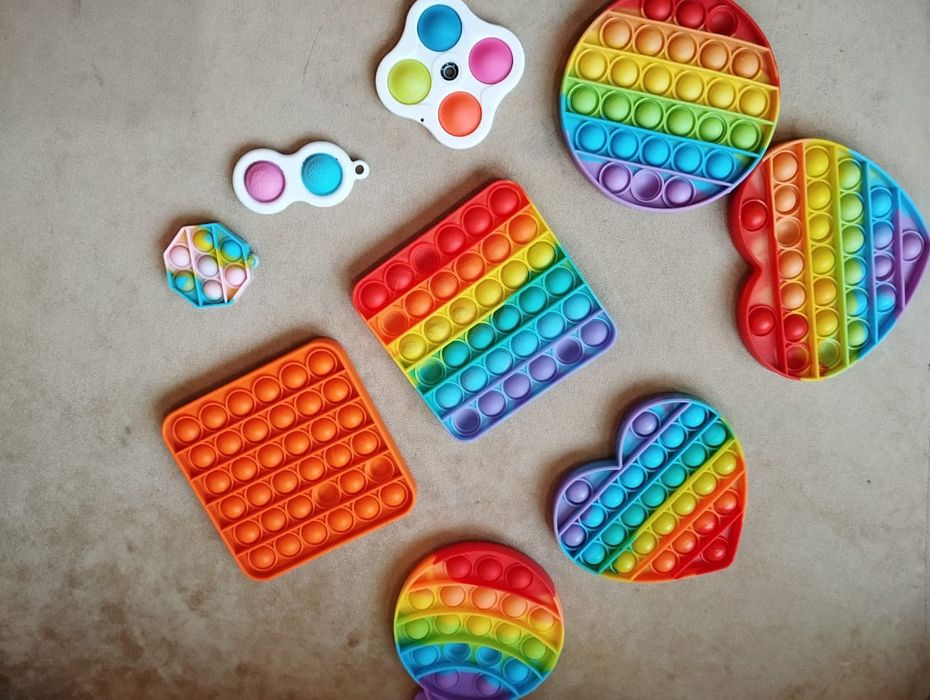 игрушки отдам за вкусняшку