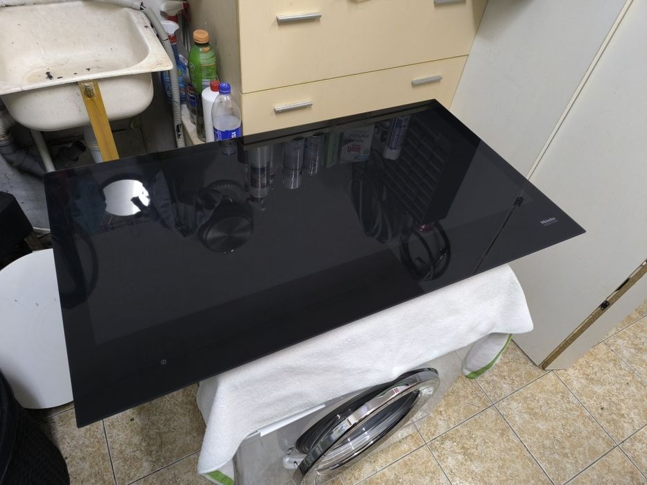 Индукционен плот Miele KM7897FL