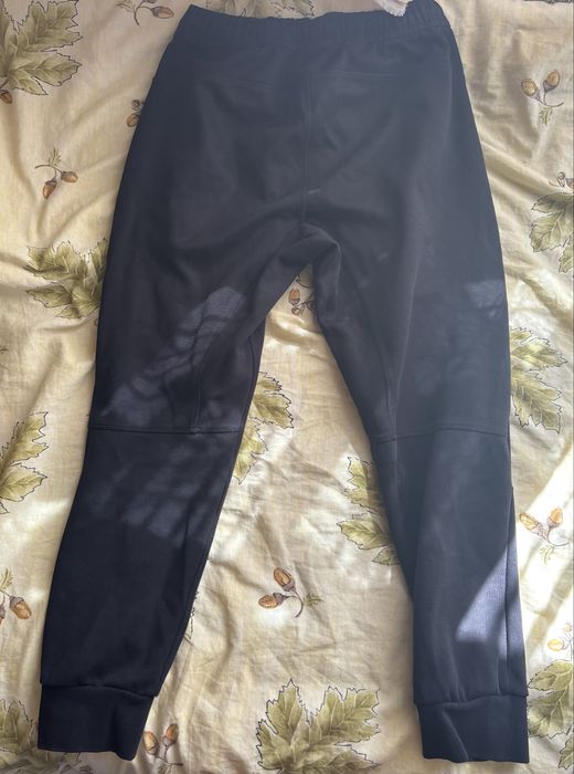 Nike teche flece
